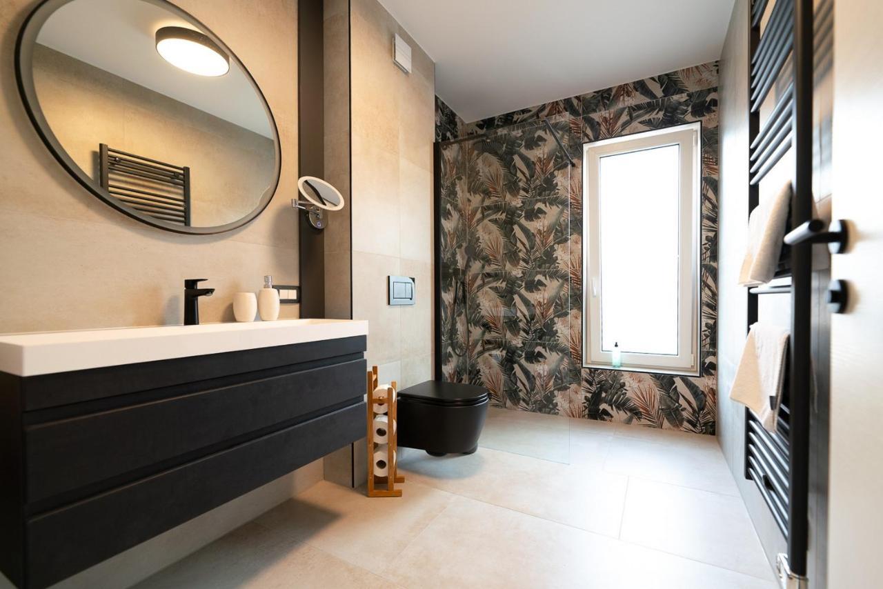 Apartments Kras 24 With Pool Sežana Dış mekan fotoğraf