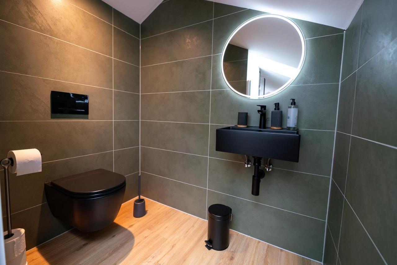 Apartments Kras 24 With Pool Sežana Dış mekan fotoğraf